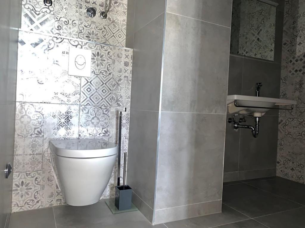 Deluxe Suites Mandic Omis Bagian luar foto
