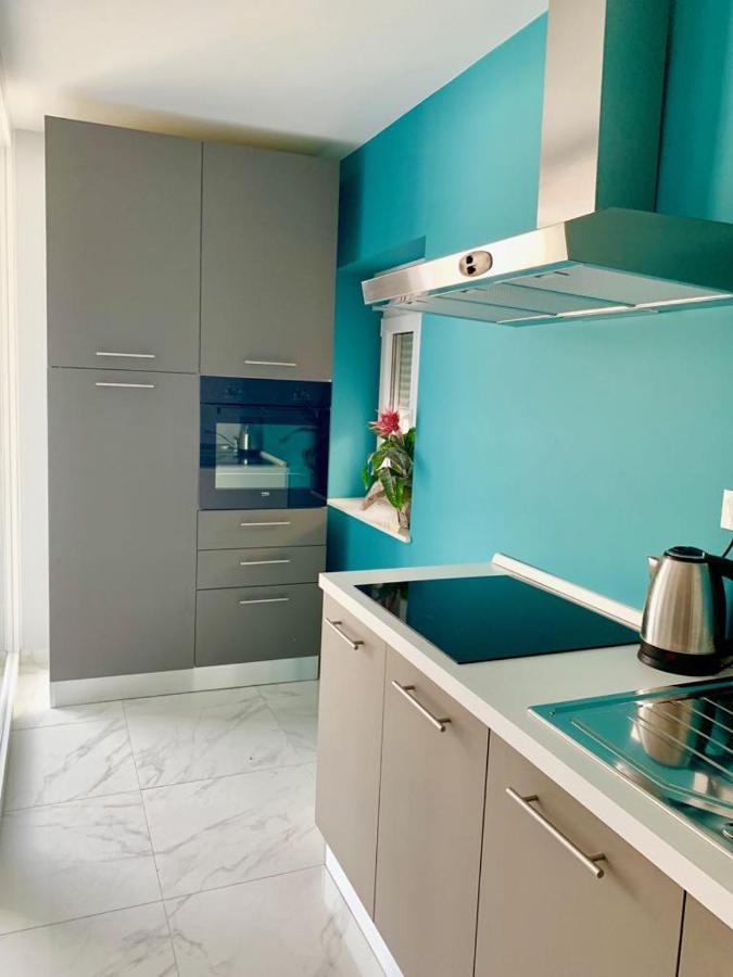 Deluxe Suites Mandic Omis Bagian luar foto