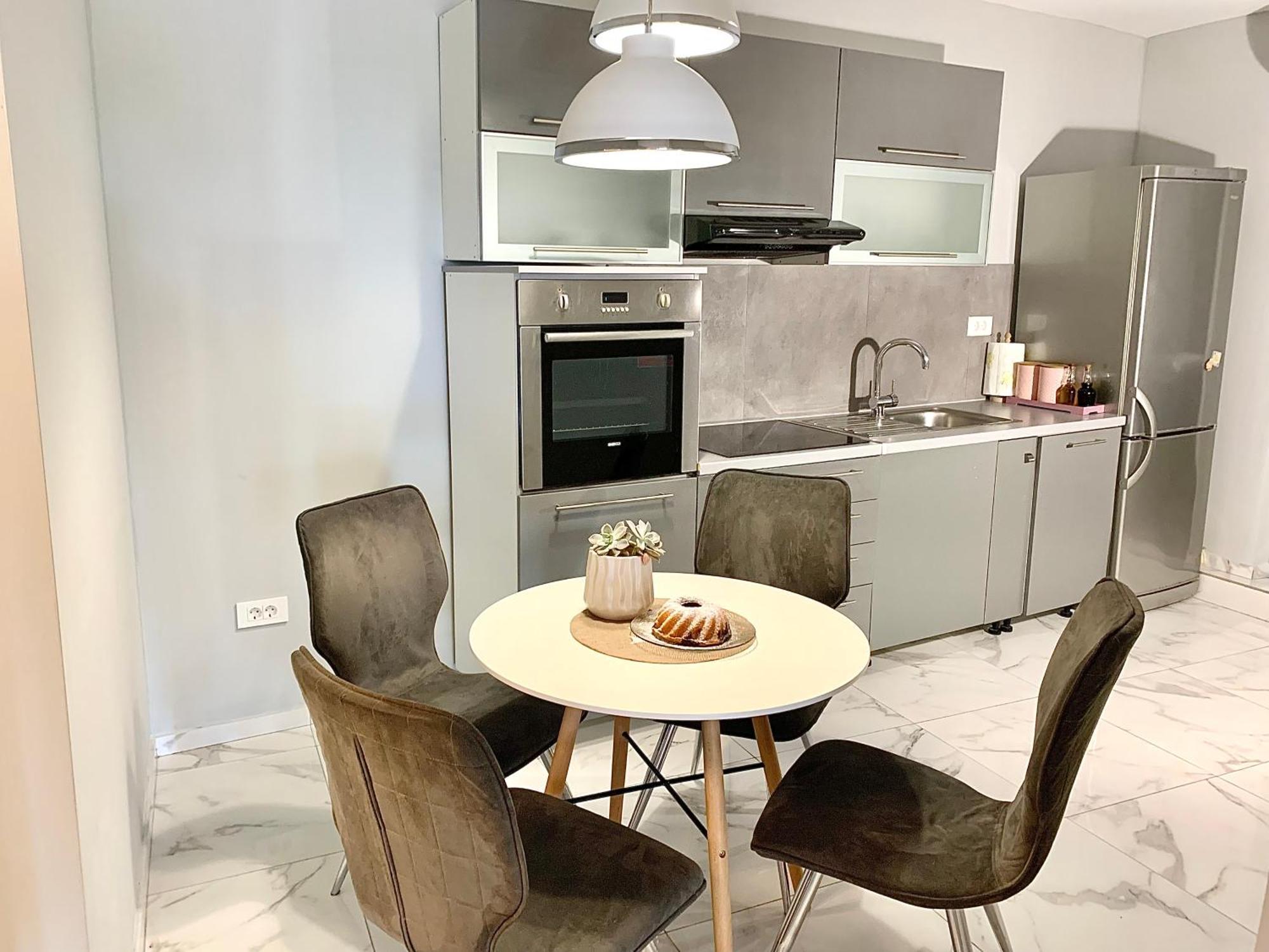 Deluxe Suites Mandic Omis Bagian luar foto