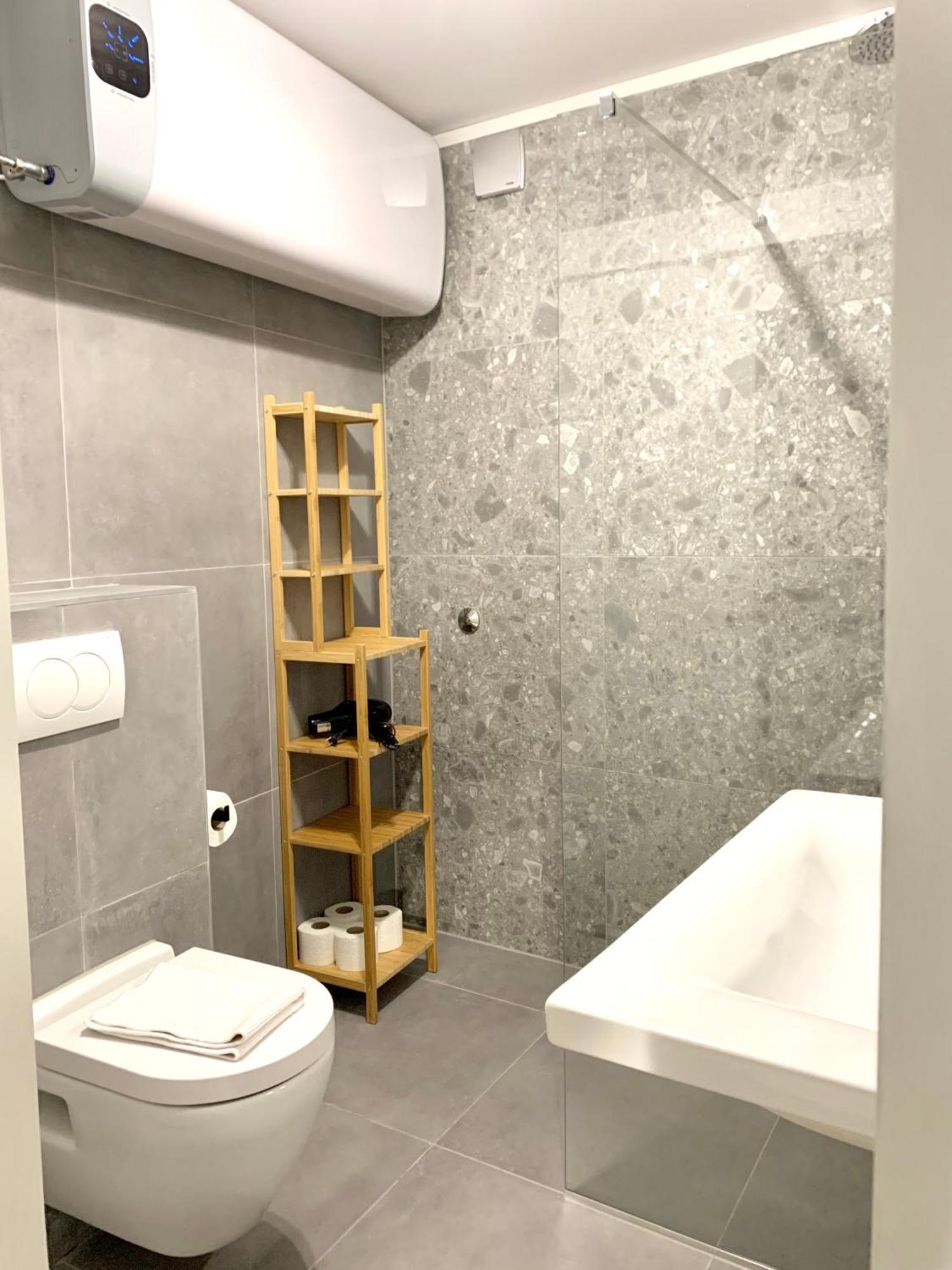 Deluxe Suites Mandic Omis Bagian luar foto