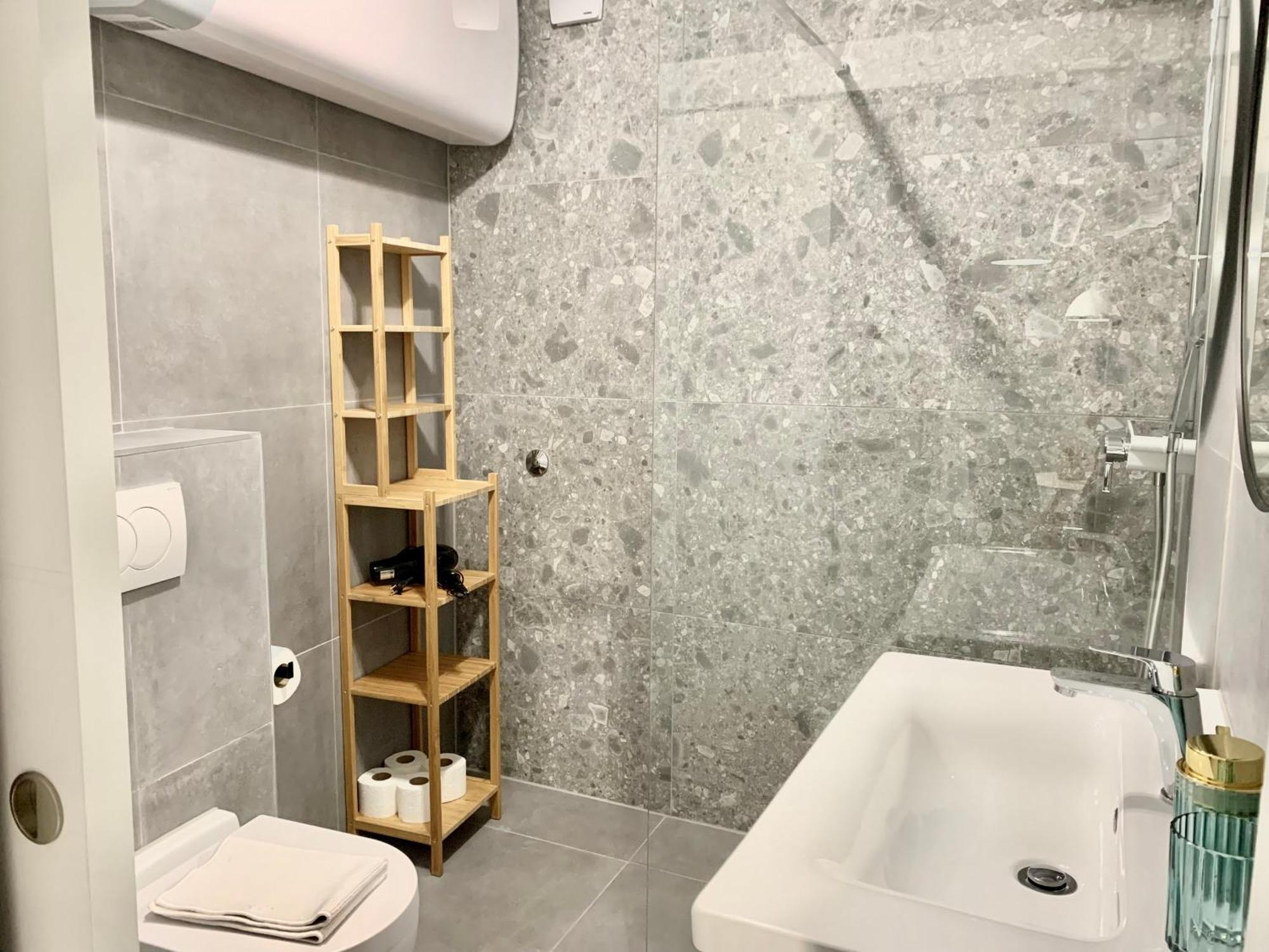 Deluxe Suites Mandic Omis Bagian luar foto